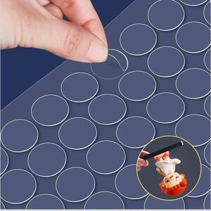 NIP NOMMO 1200 pieces Clear Double Sided and Removable Dots For Wall Hangings